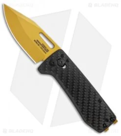 Sog Knives 26 SOG Ultra XR Lock Knife Carbon Fiber (2.75" Gold)